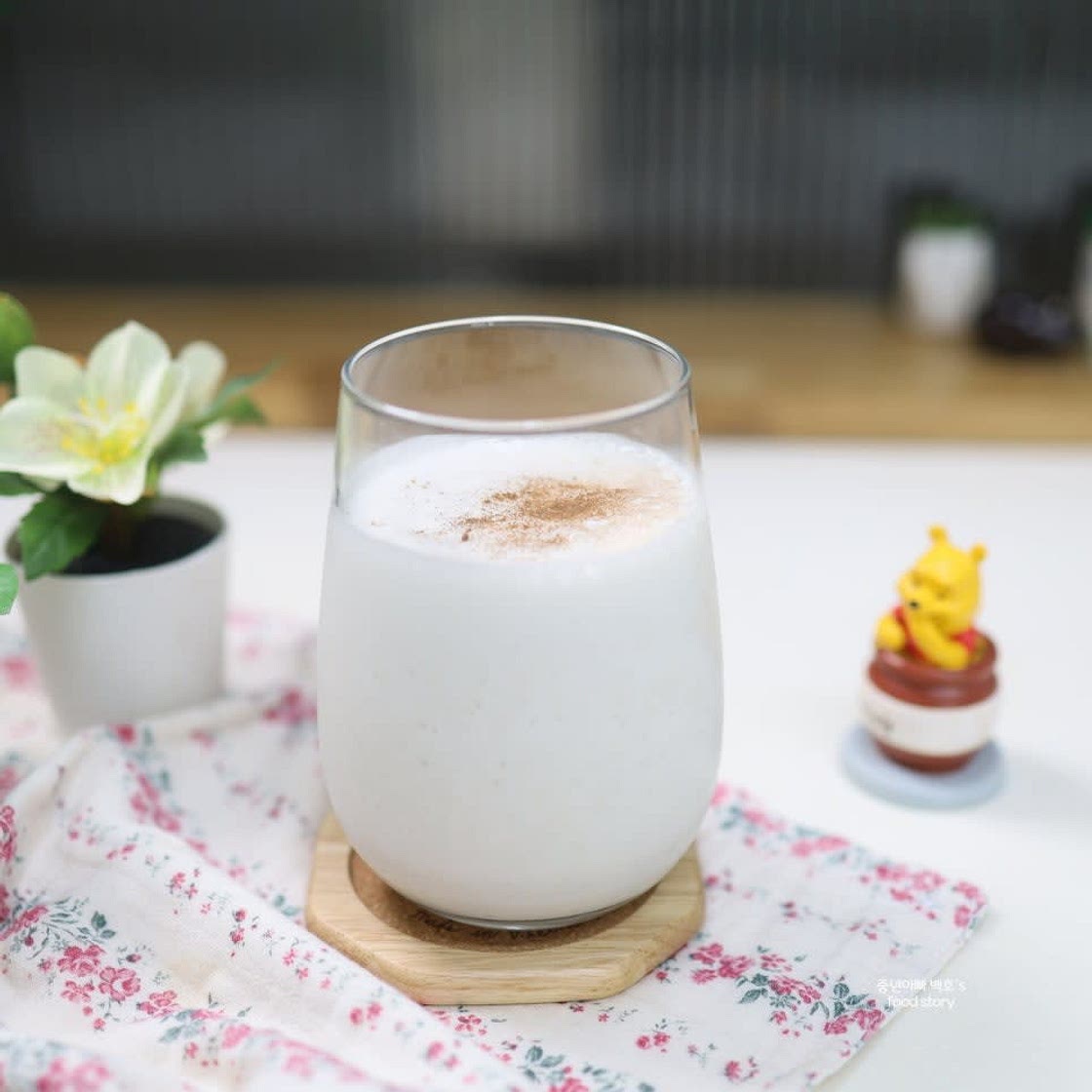 집에서 라떼 만들기 홈카페 레시피 아이스 바나나우유 갈아먹기