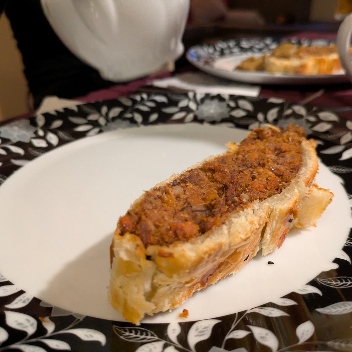 Veganer Nussbraten in Blätterteig