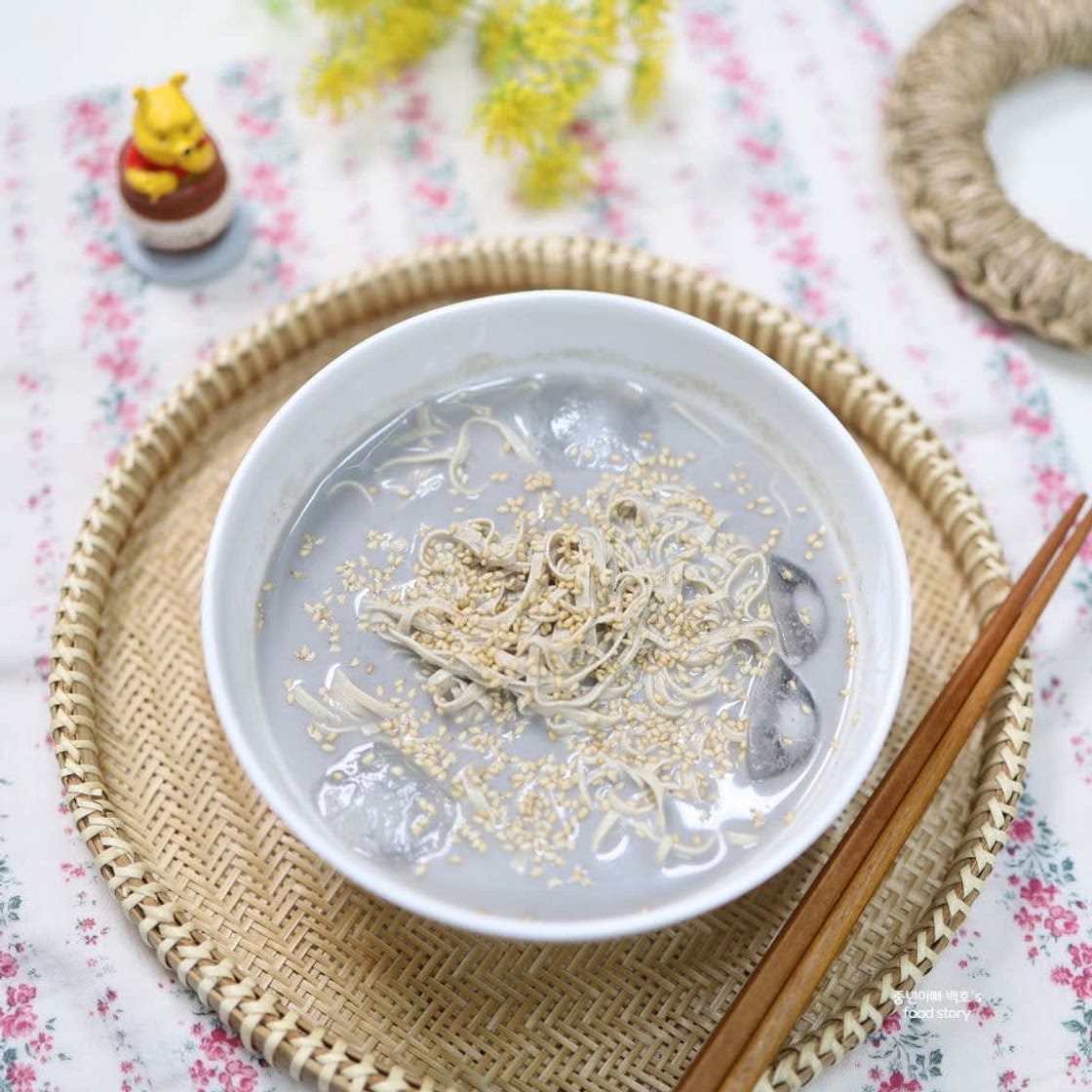 포두부면 요리 먹는법 맛 서리태 콩국수 만들기 콩물 만드는법