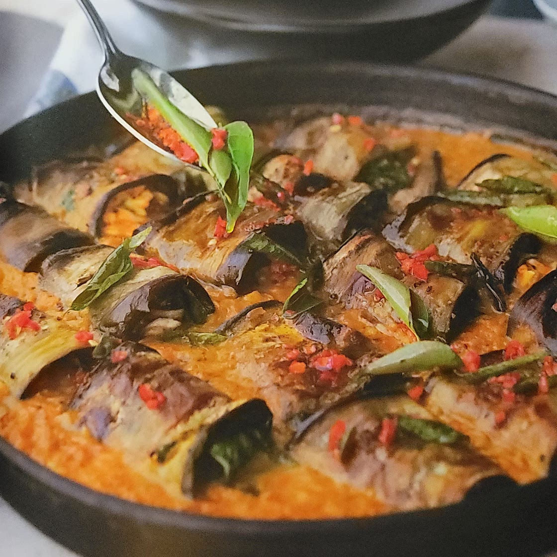 Stuffed Aubergine in Curry and Coconut Dal
