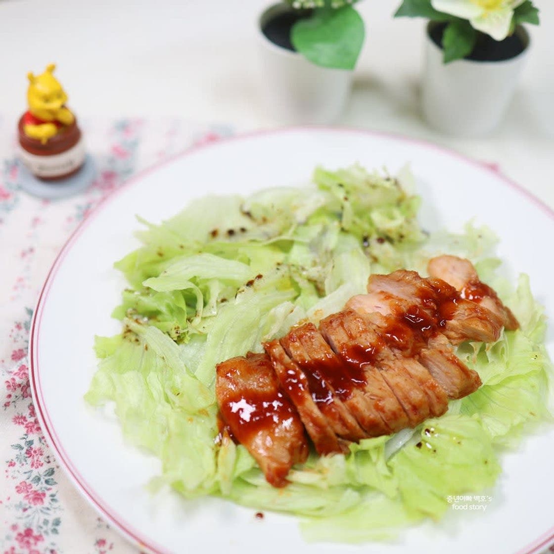 양상추 냉동 닭가슴살 샐러드 종류 소스 드레싱 만들기 아침 요리 재료