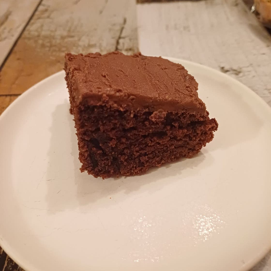 Quick-mix chocolate cake recipe