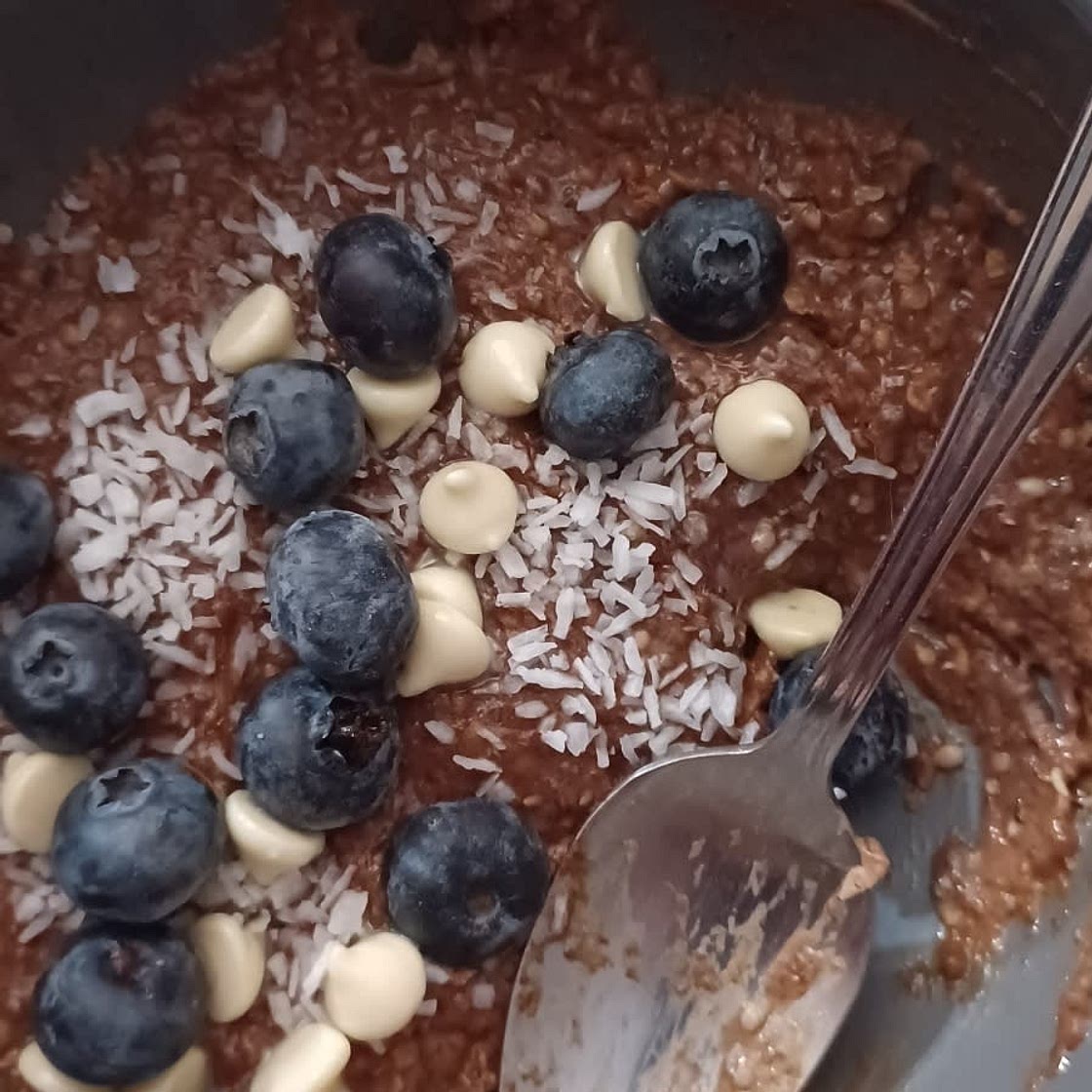 Chocolate Almond Hemp Seed Porridge