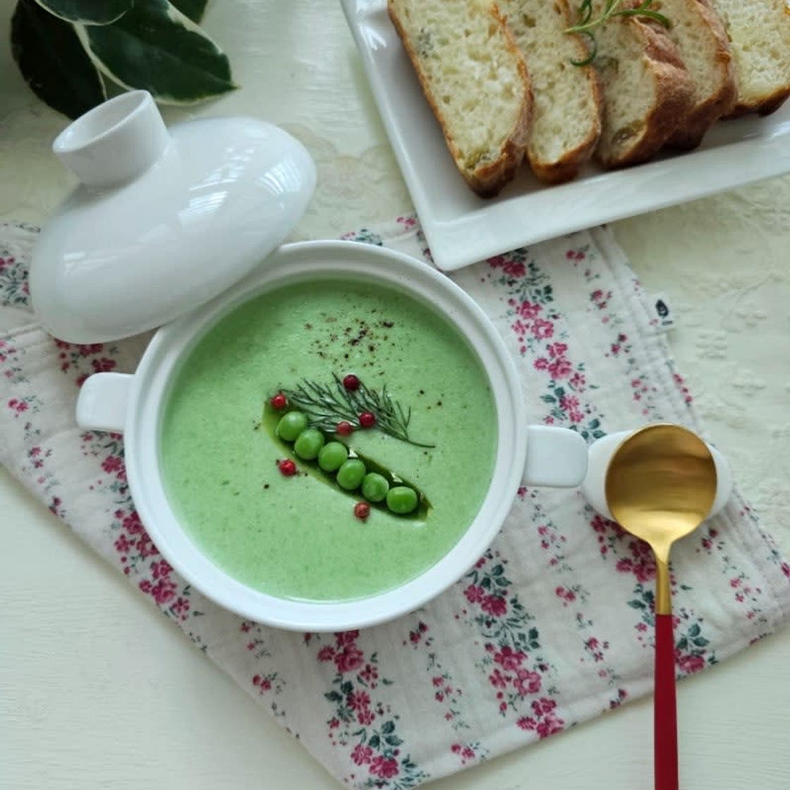 완두콩 스프