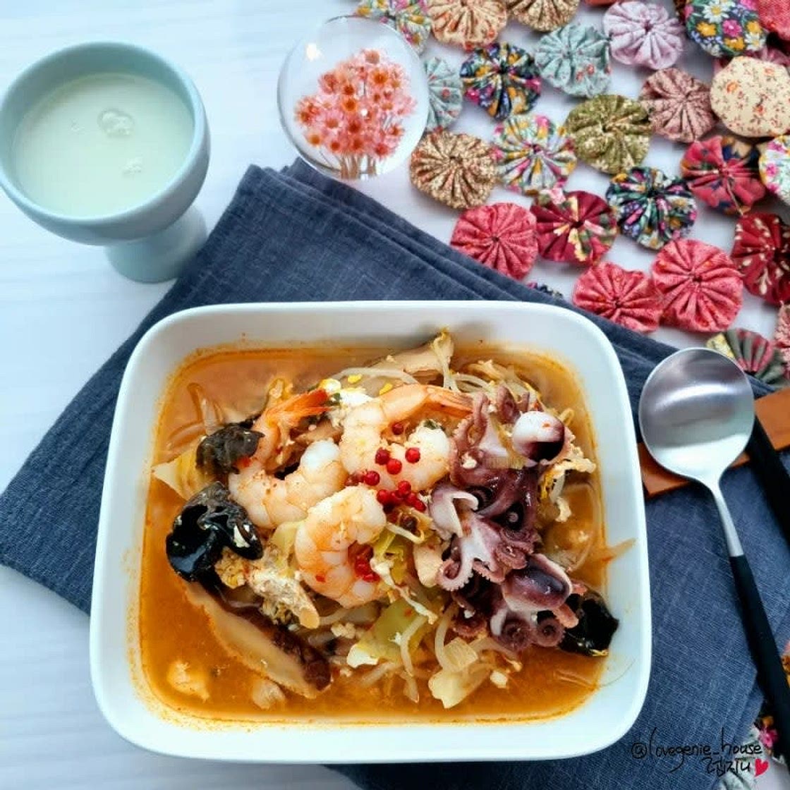 돼지고기 해물 짬뽕