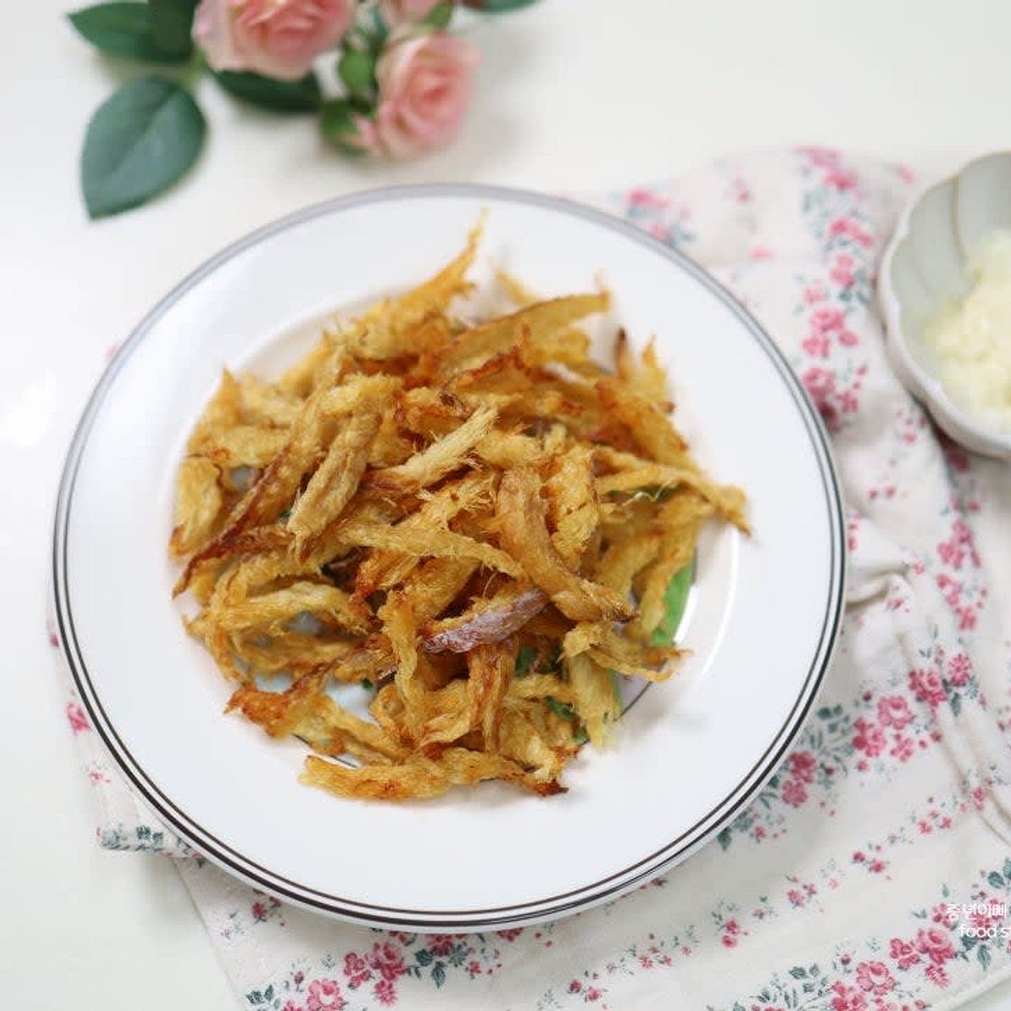 황태채 버터구이