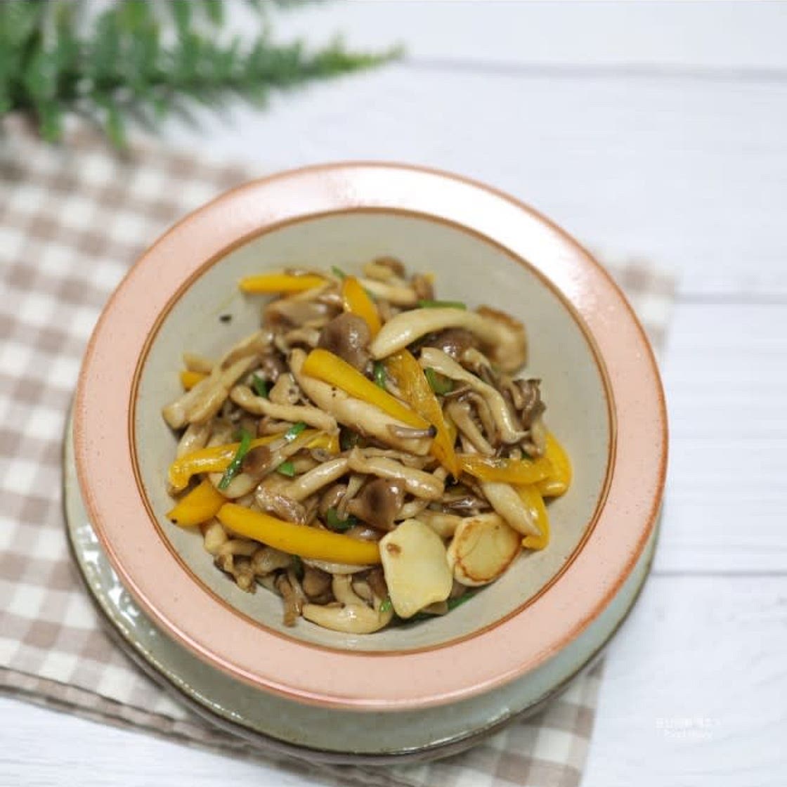 만가닥버섯볶음