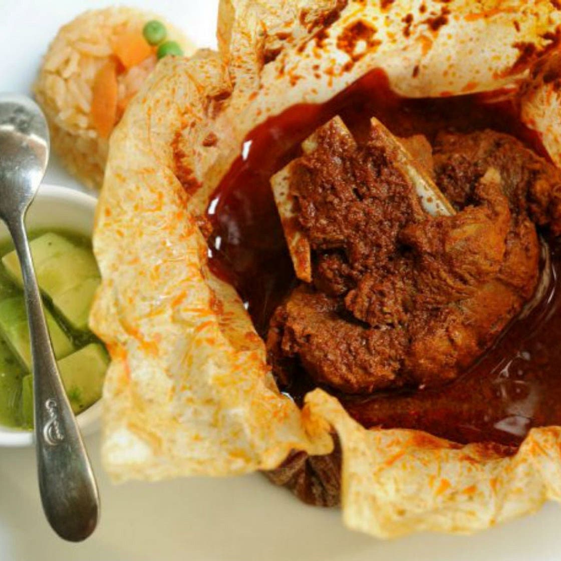Deliciosos mixiotes veganos de setas, ¡cocínalos en papel aluminio!