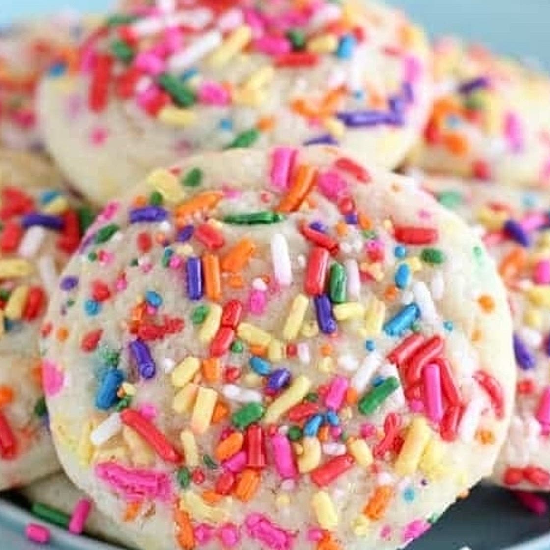 Sprinkle cookies