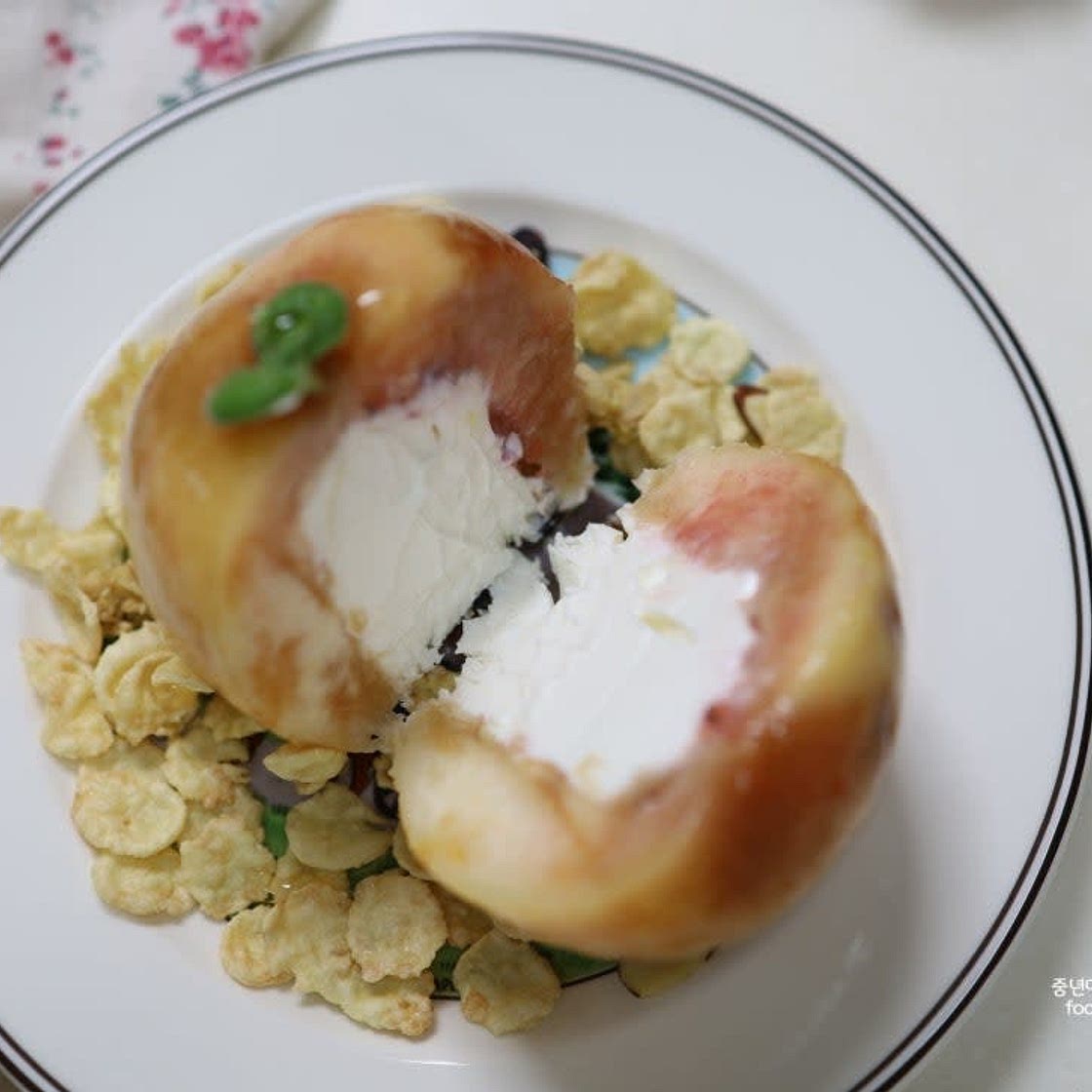 복숭아 그릭요거트