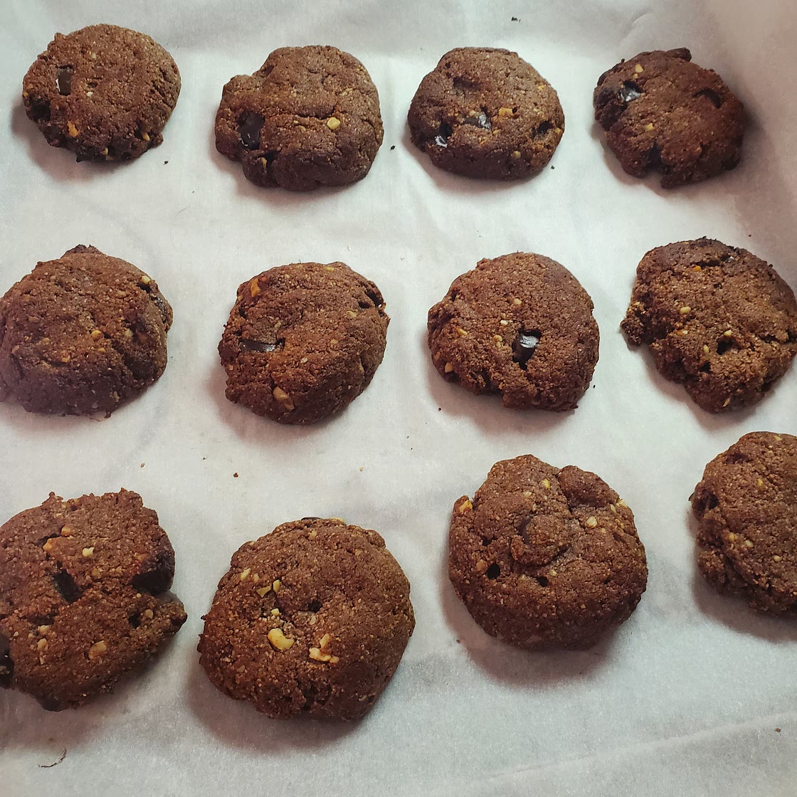 Peppermint Chocolate Chip Walnut Cookies