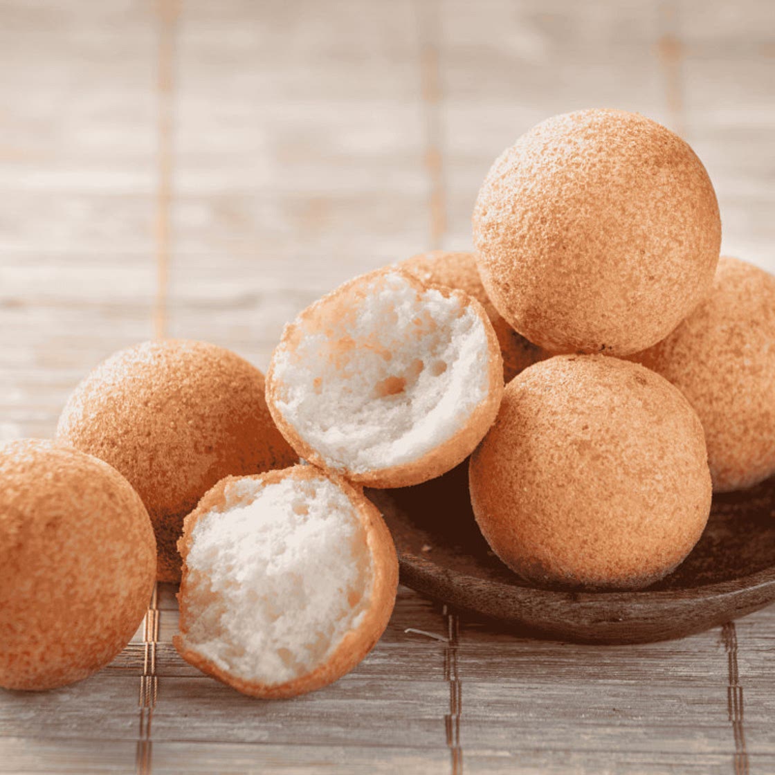 Colombian Cheese Fritters