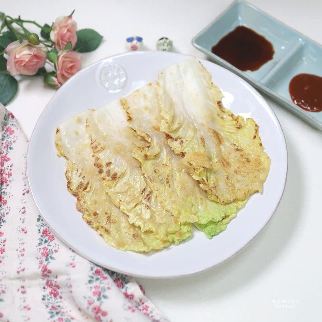 밀가루 반죽 배추전