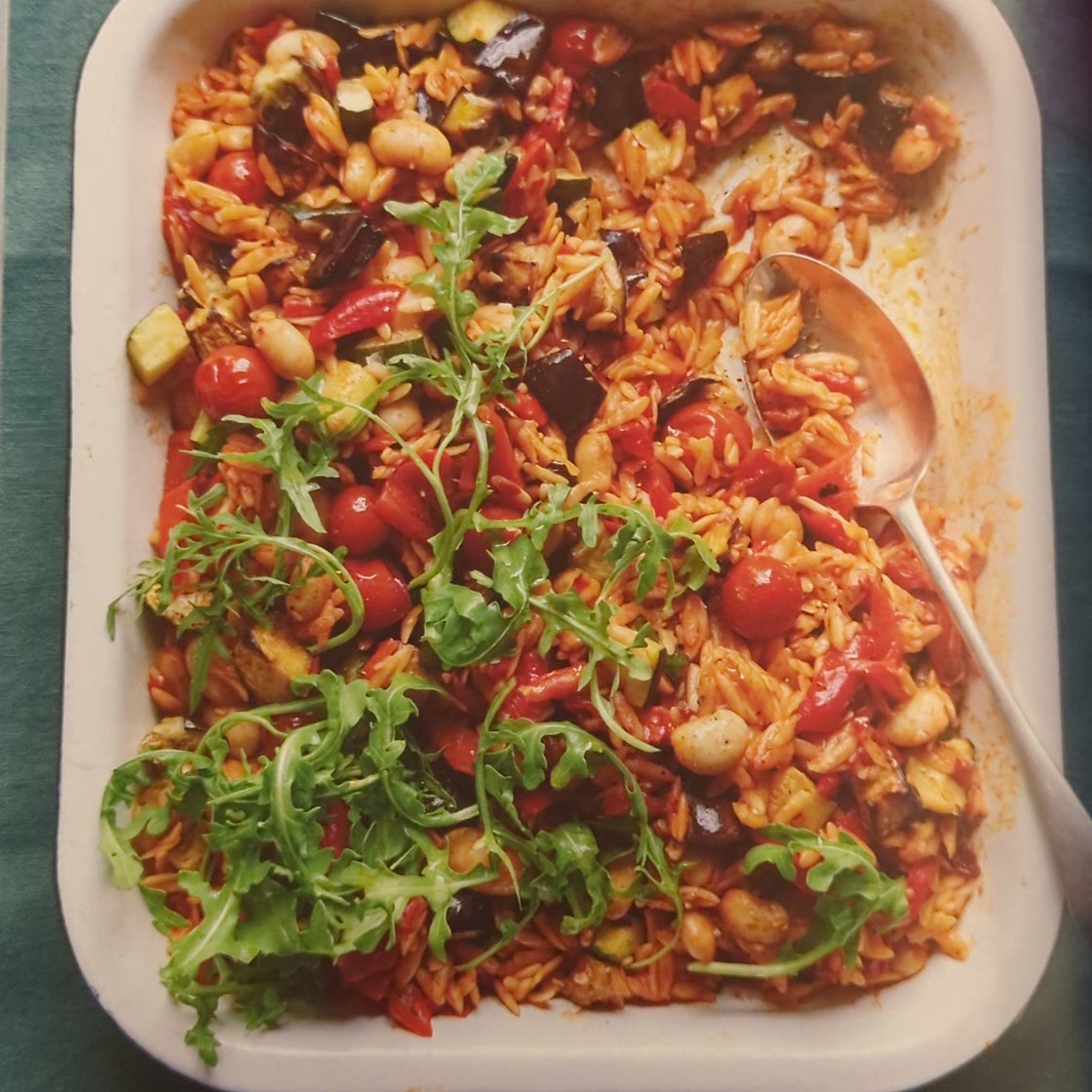 Ella: Roasted Pepper, Thyme, Butter bean tray bake