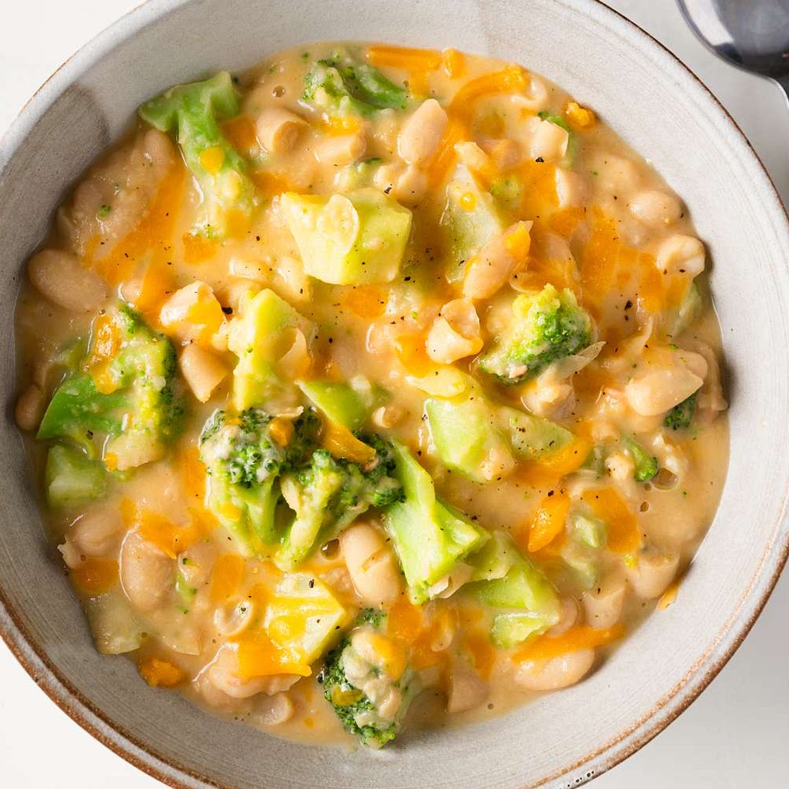 Broccoli Cheddar Creamy Beans