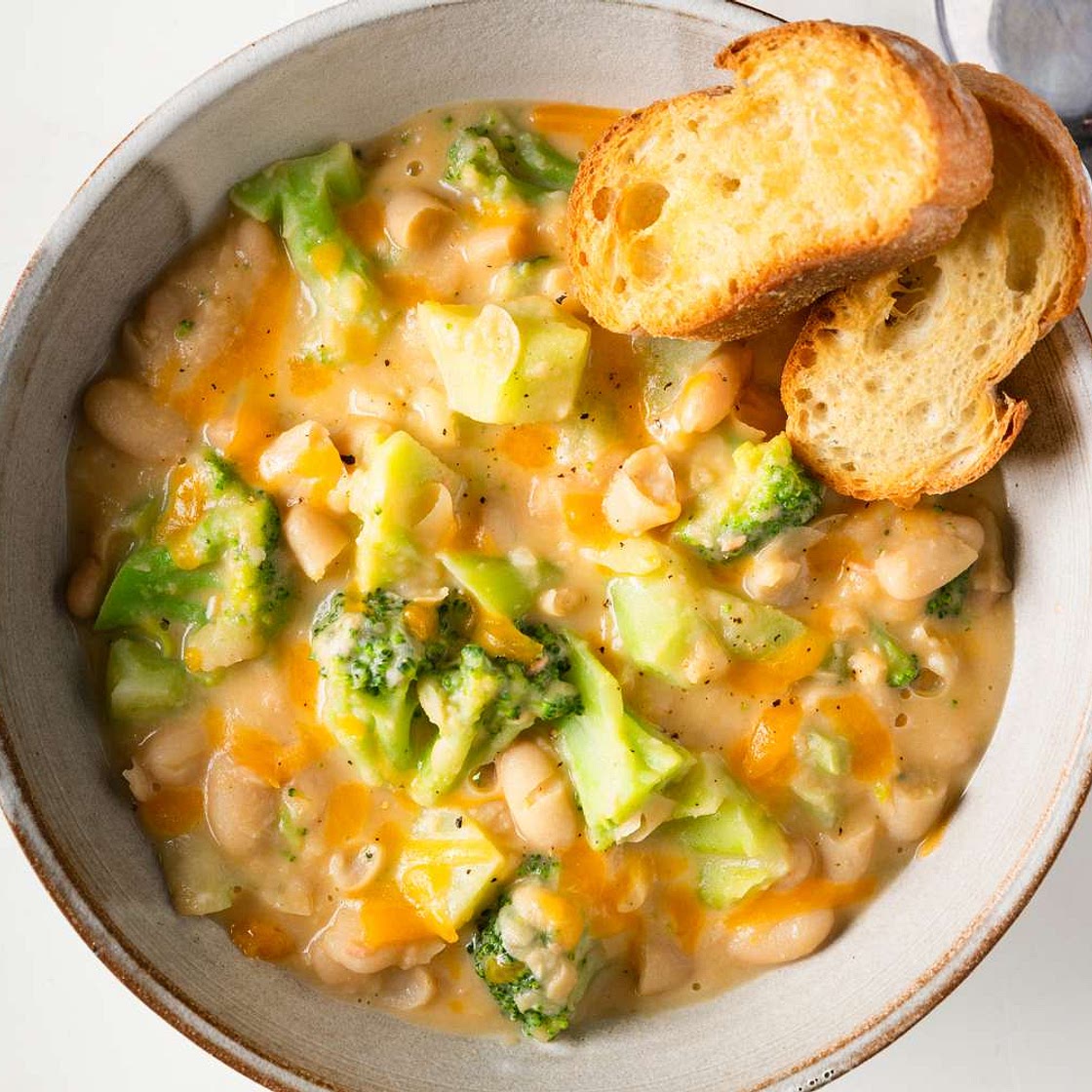 Broccoli Cheddar Creamy Beans