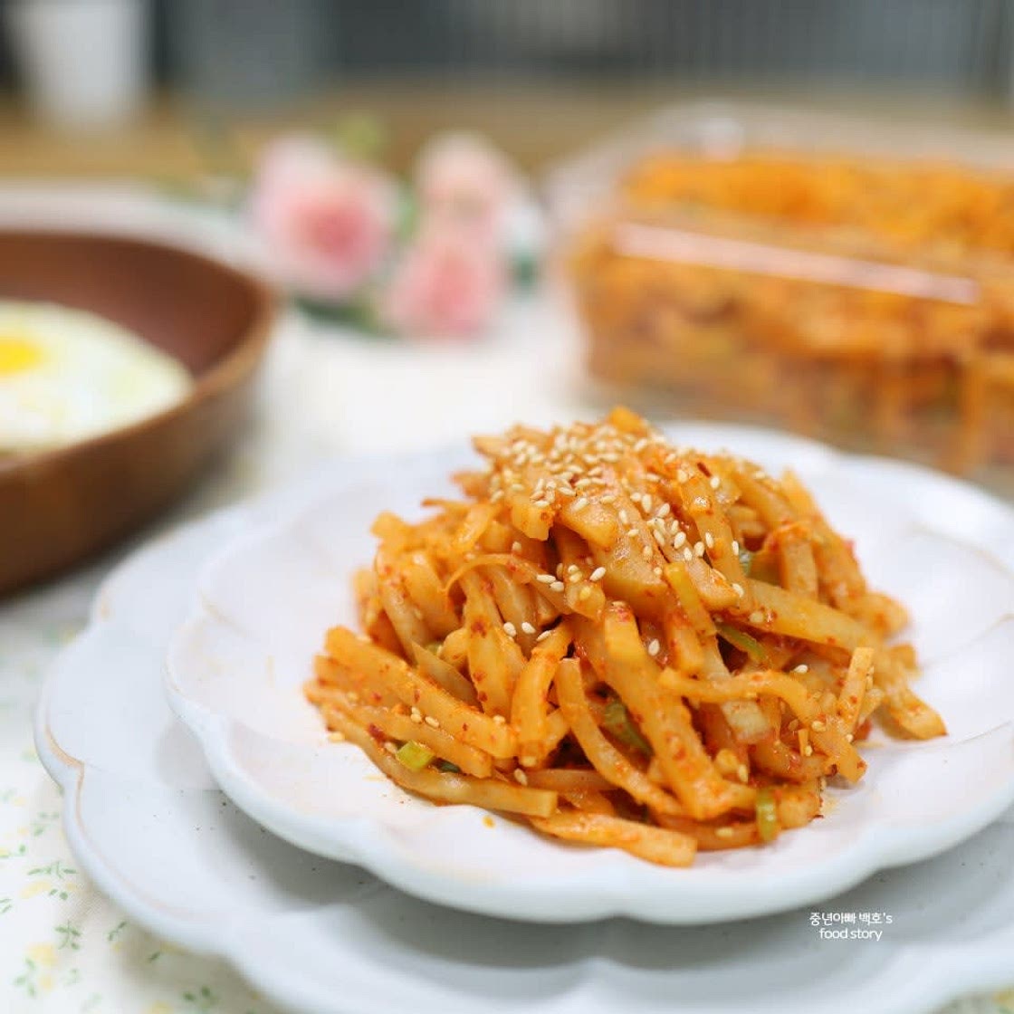 동치미 반찬메뉴 들기름 동치미무 무채무침