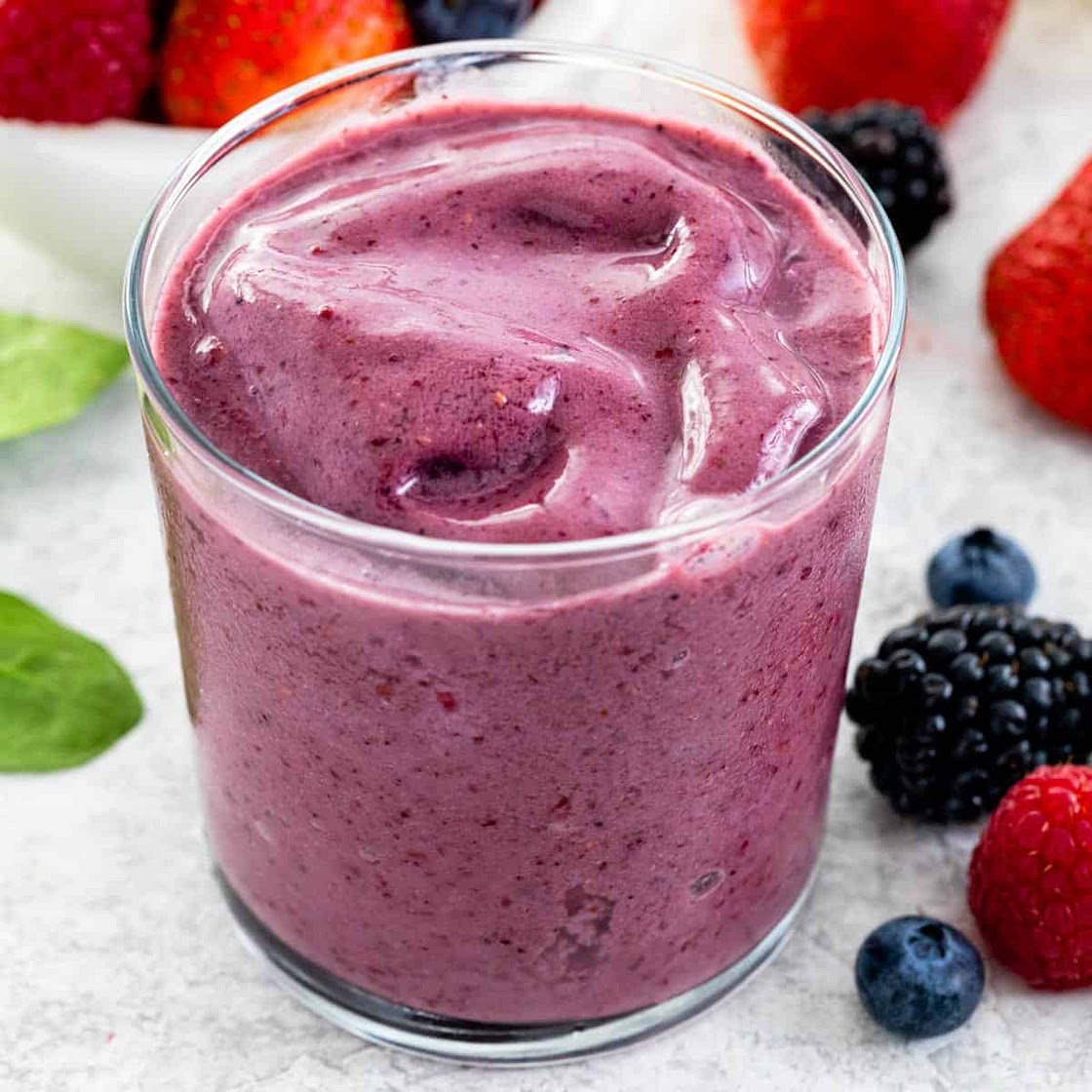 Berries & Cream Smoothie