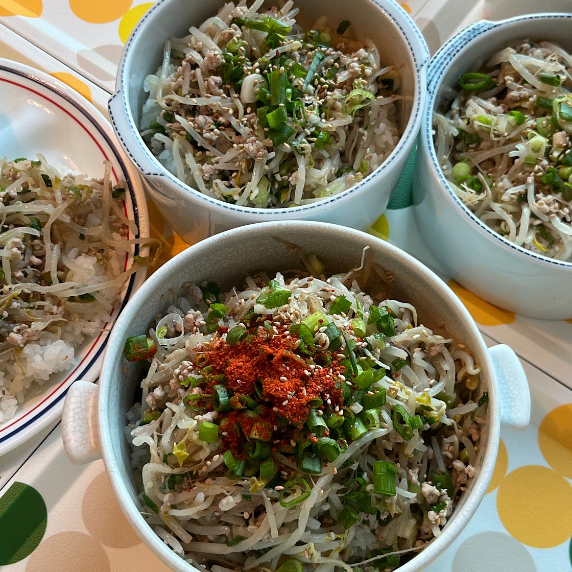 숙주 덮밥, 김치 계란국