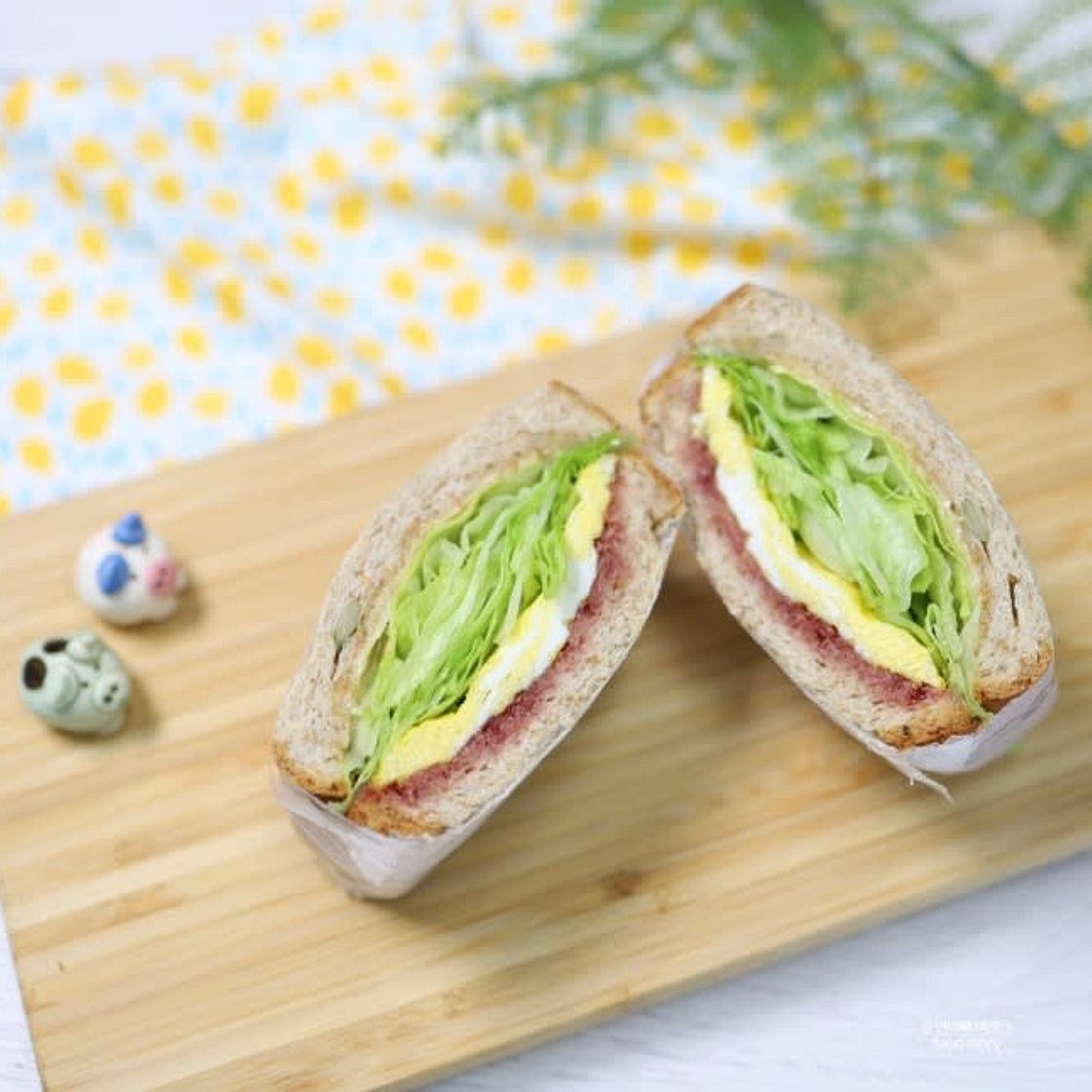 양상추 에그샌드위치