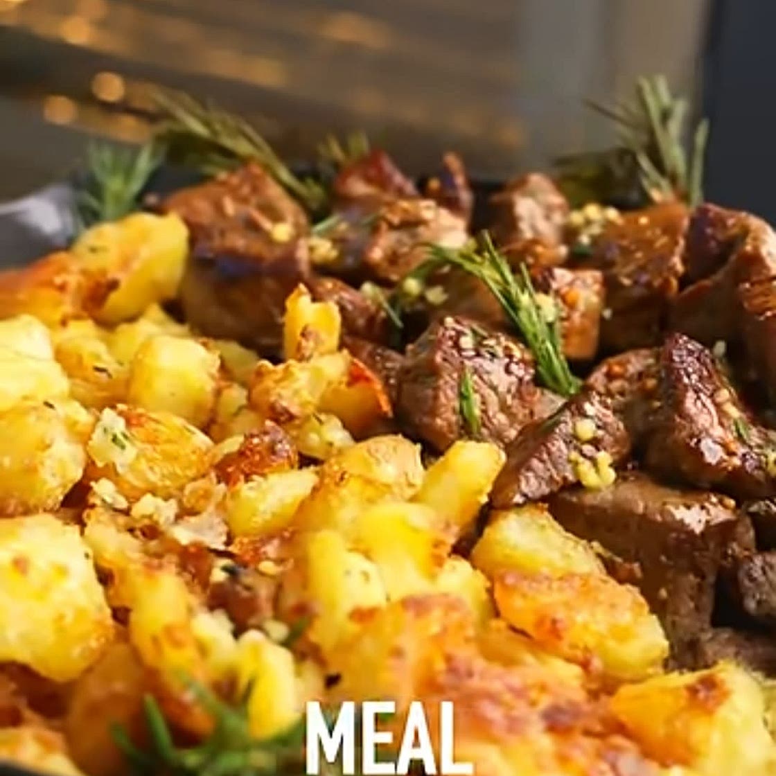 Garlic butter steak with potato
