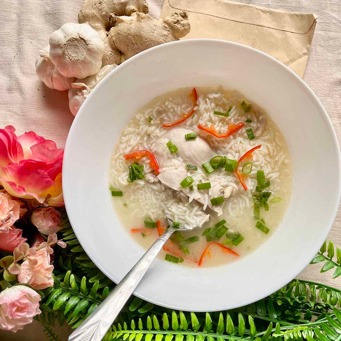 Chinese Chicken Rice Soup (One Pot)