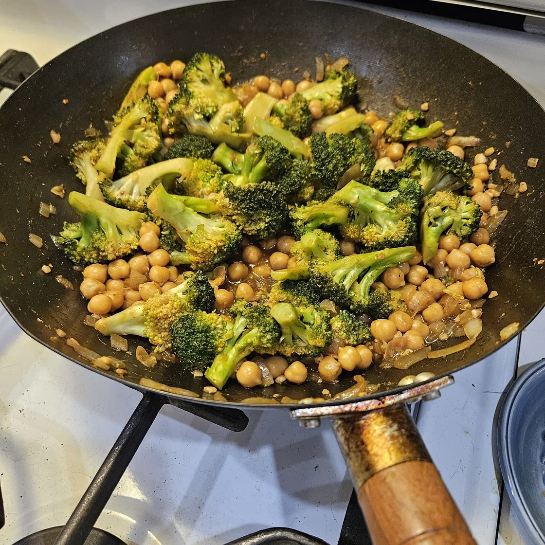 Garlic Broccoli Stir Fry