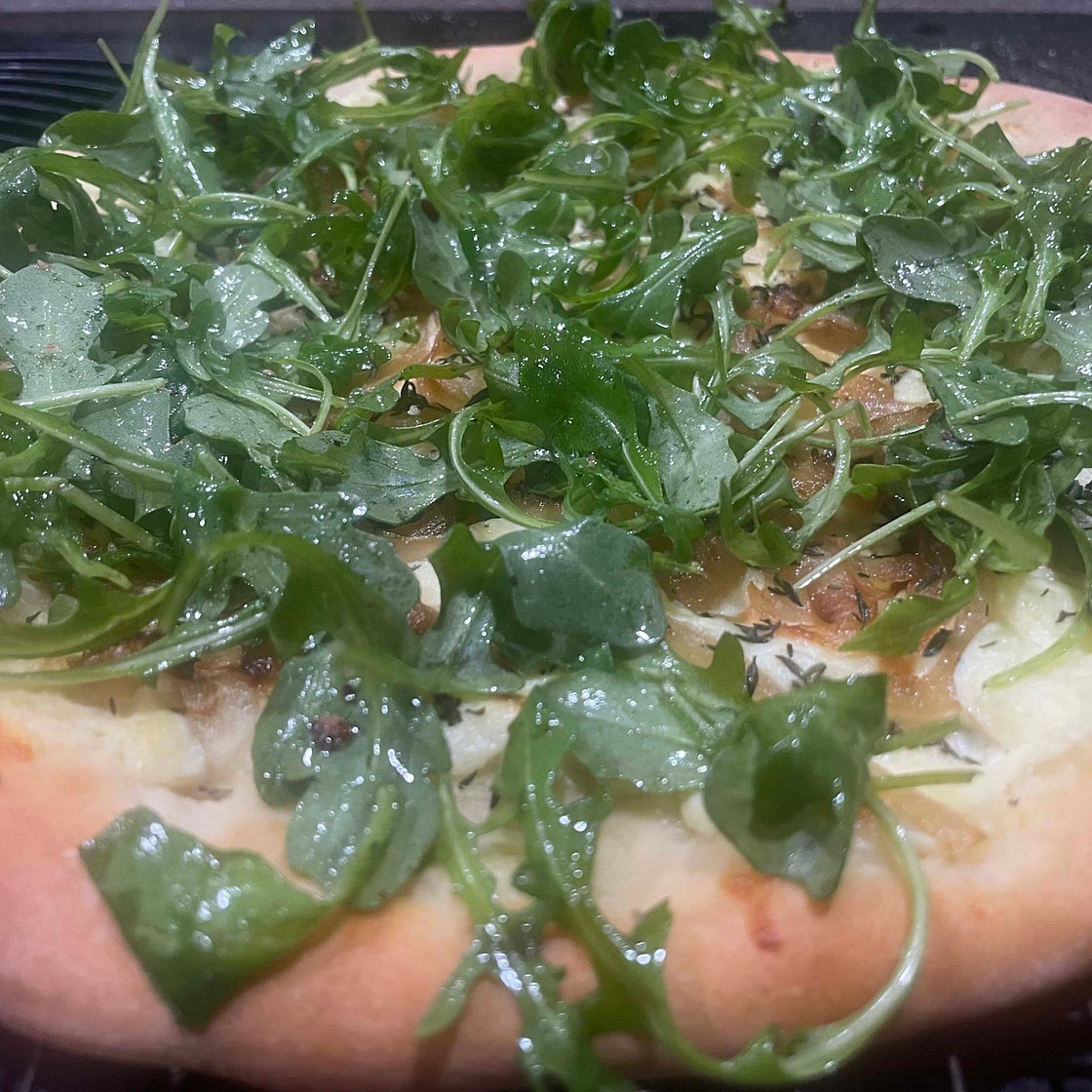 Caramelized onion thyme pizza