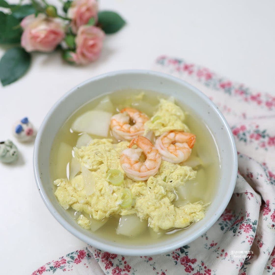 류수영 계란감자국 (감새탕)