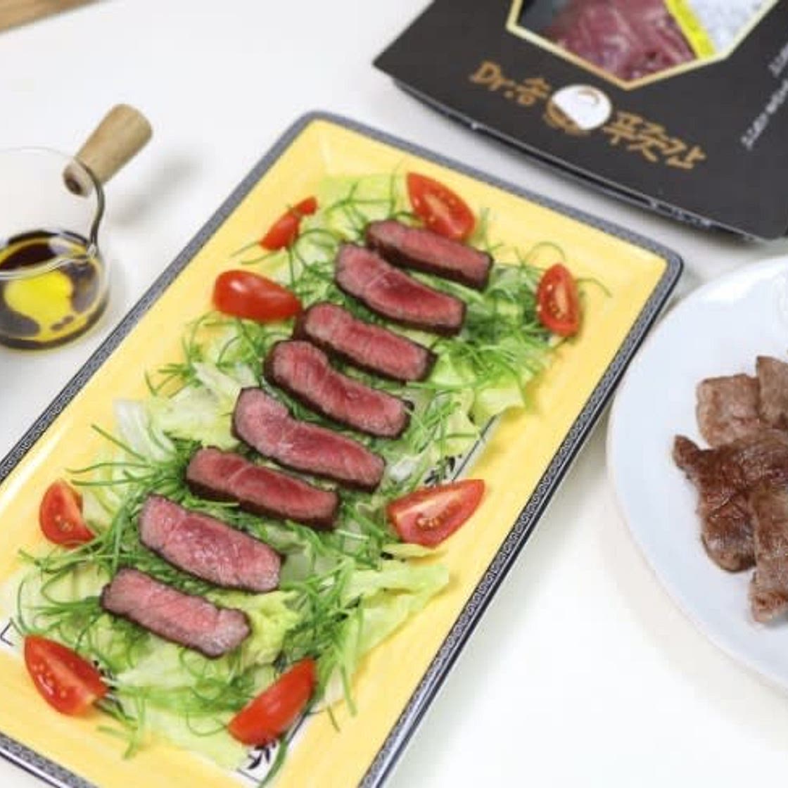 채끝 스테이크 샐러드