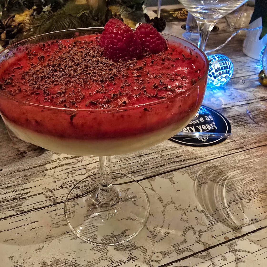 Panna Cotta with Raspberry Sauce