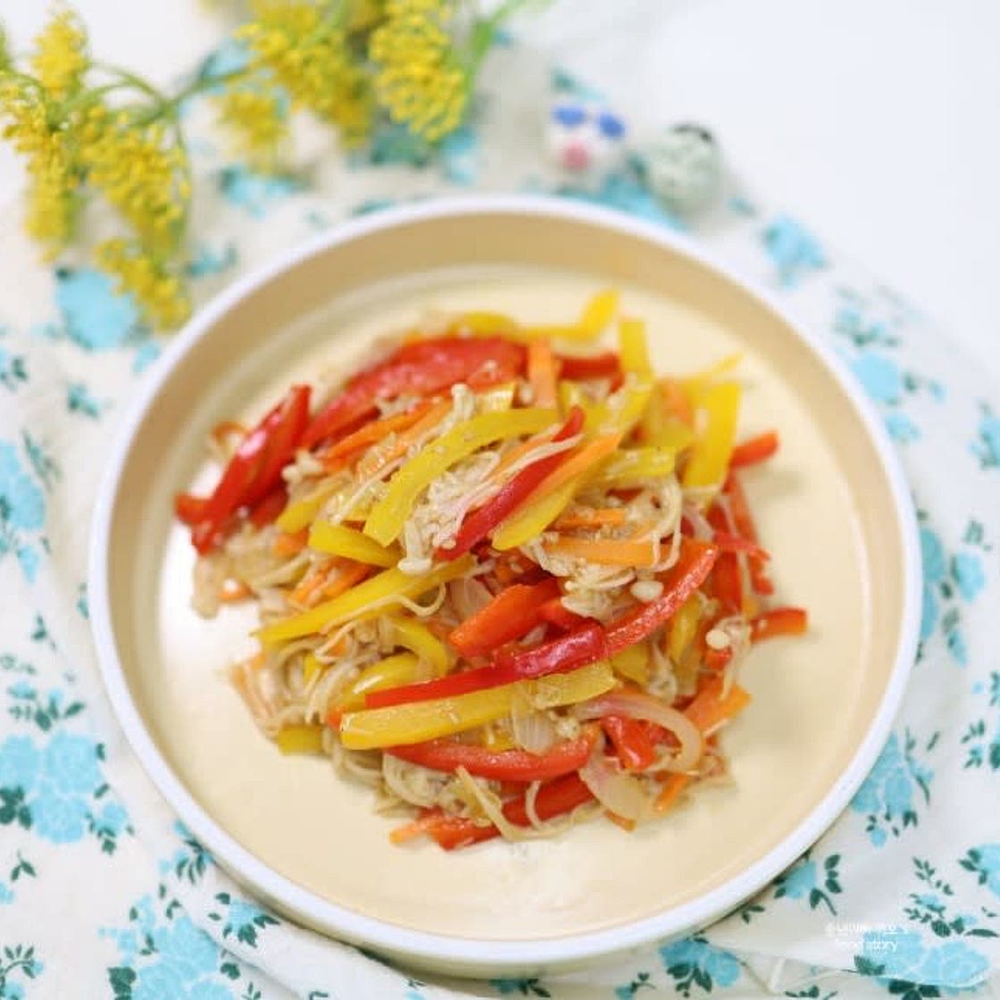 파프리카 팽이버섯 굴소스볶음