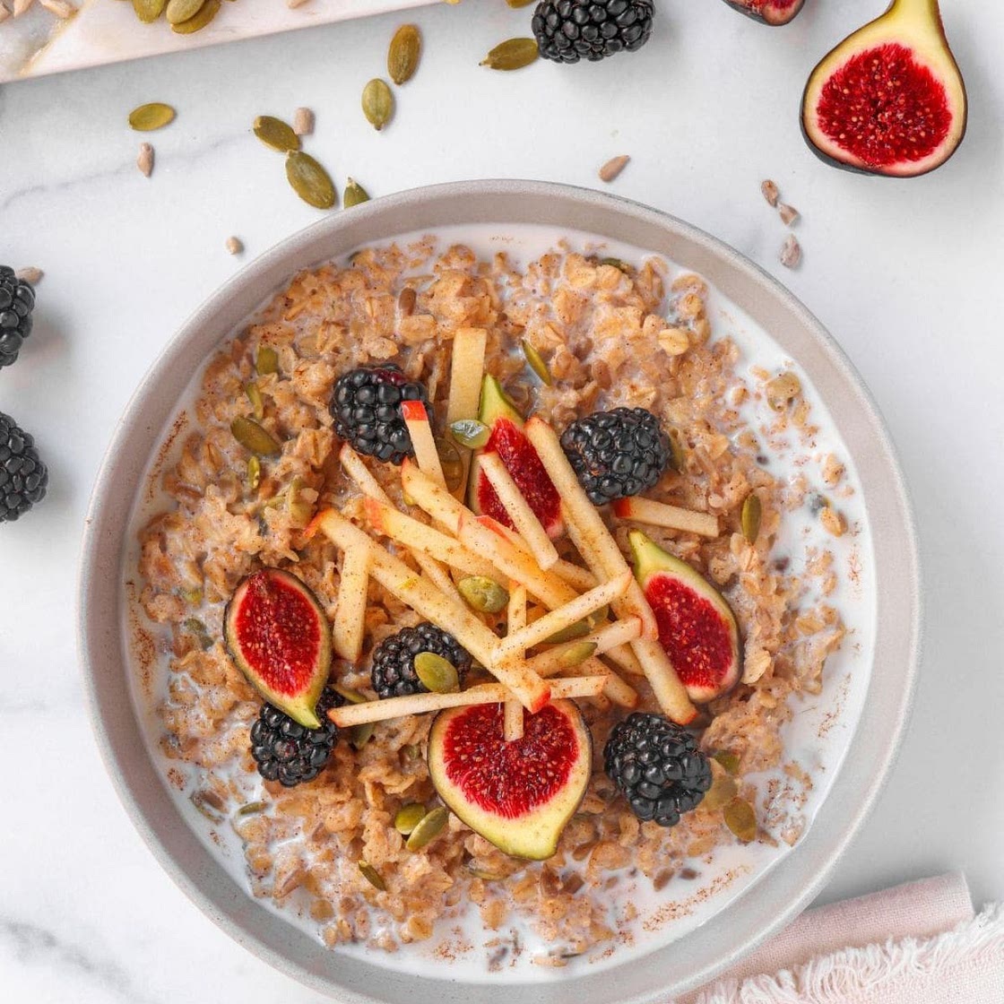 Creamy Seed Oatmeal Bowl