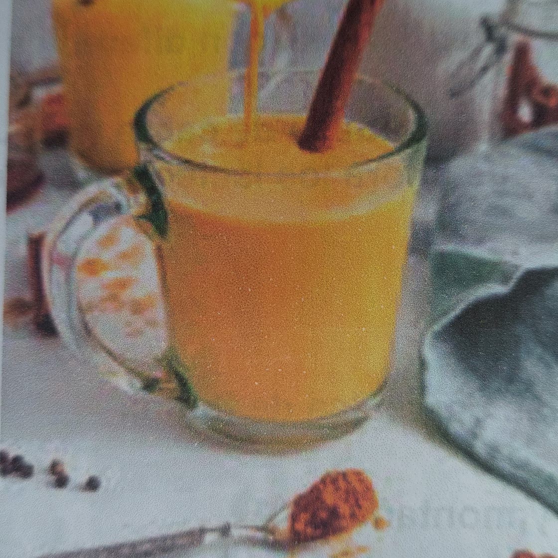 Leche con cúrcuma y canela
