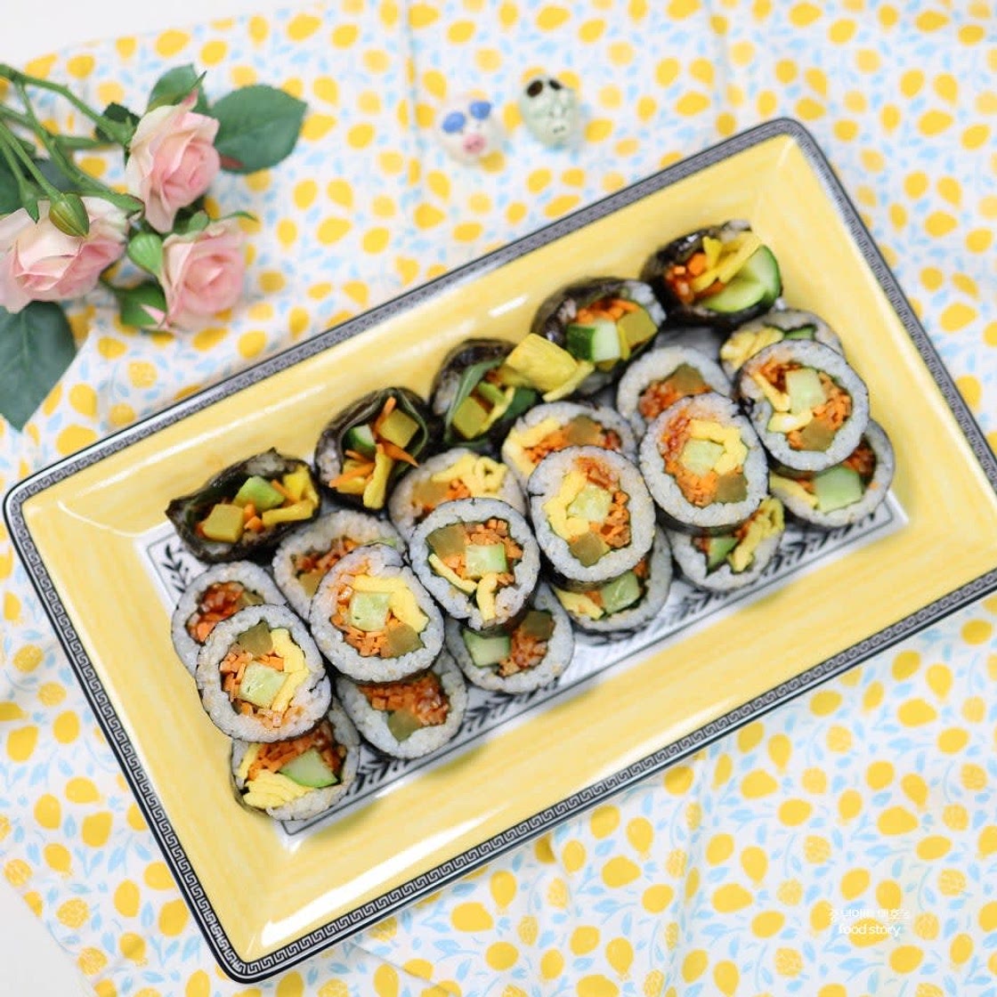 진미채김밥 맛있게 싸는법 만들기 재료 밥 양념 만드는법