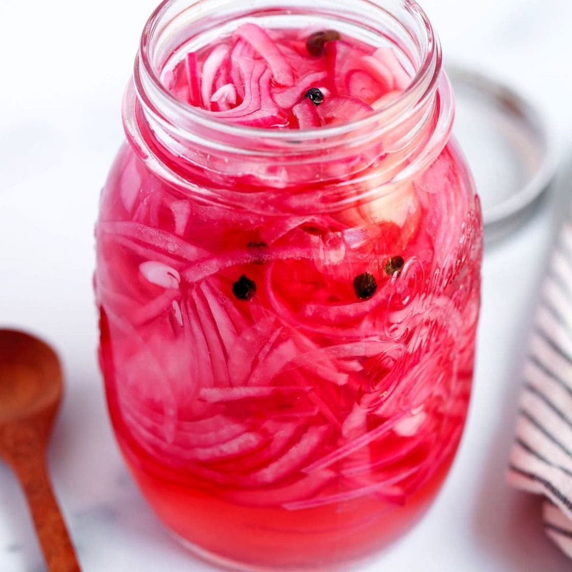 Homemade Pickled Red Onions