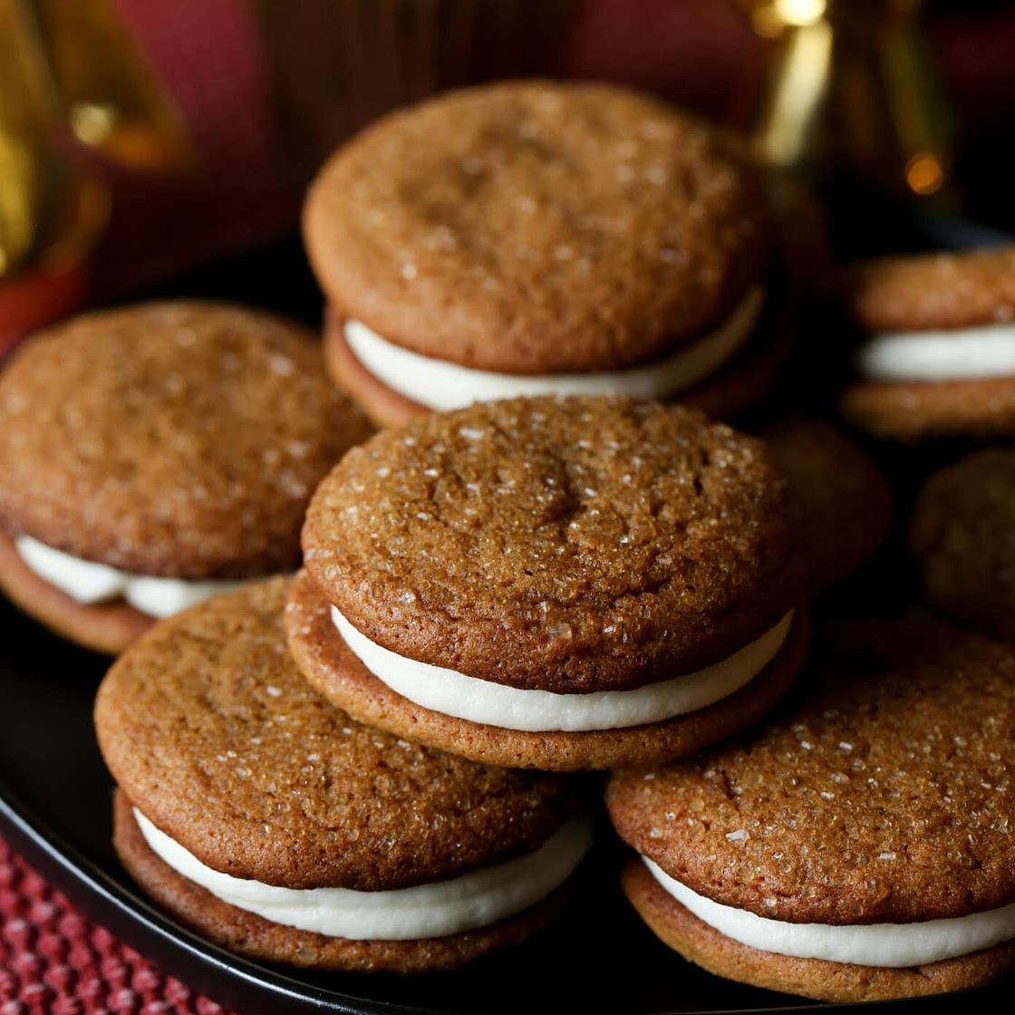 GINGERBREAD SANDWICHES