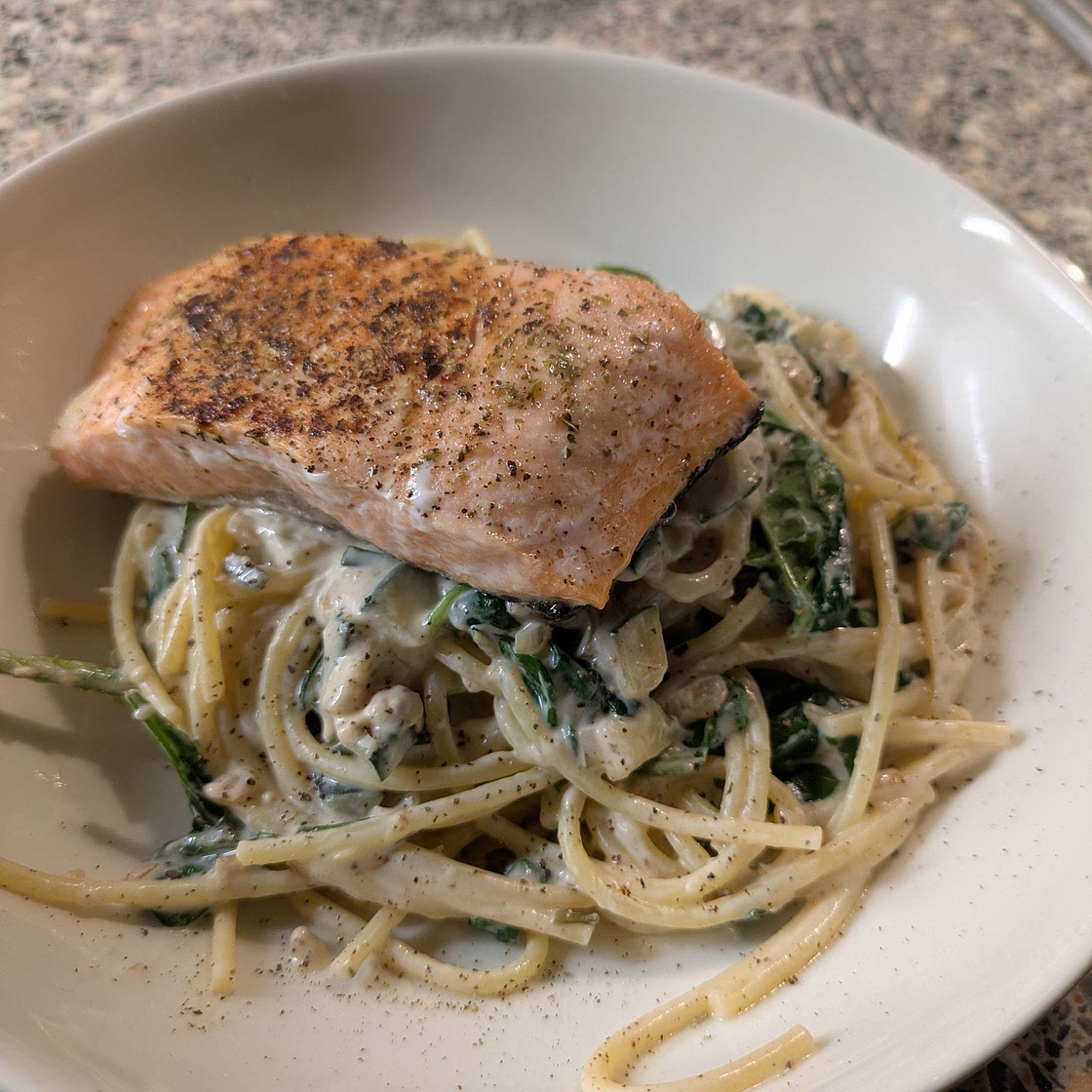 Healthy Creamy Salmon Pasta