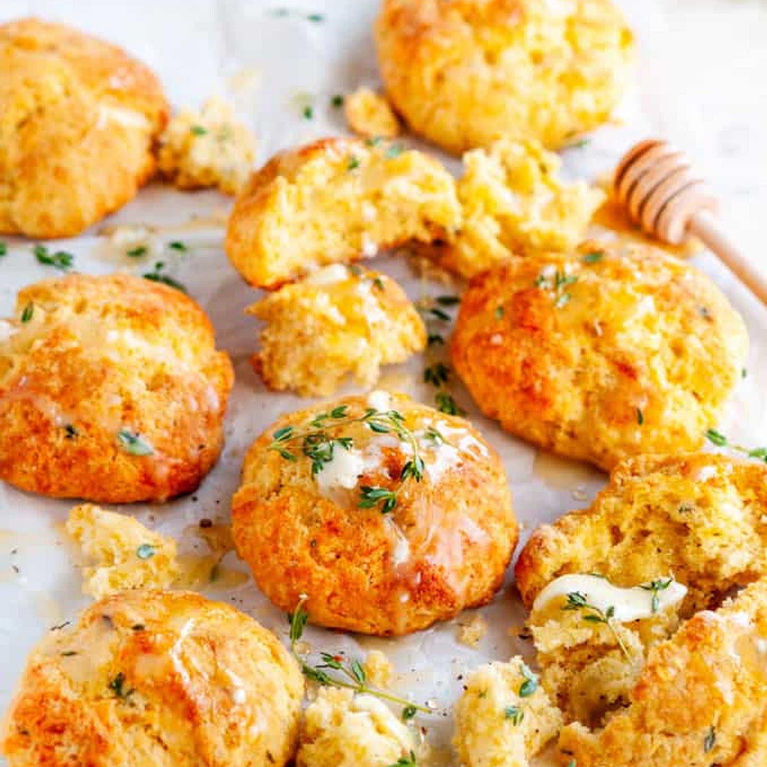 Cheddar Garlic Cornbread Biscuits