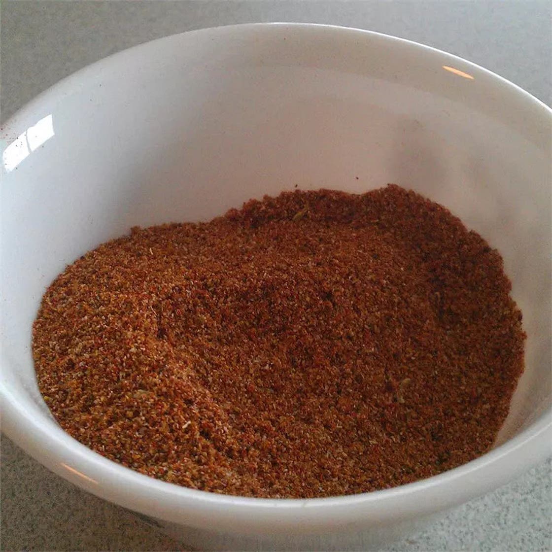 Garlic, Turmeric Rub