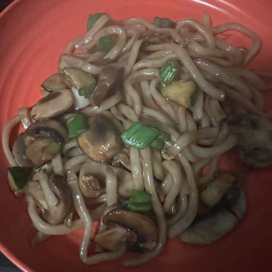 Hoisin udon with chicken & mushrooms