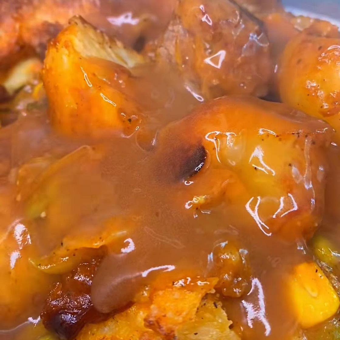 Tasty beef meatballs in a rich flavour packed sauce,