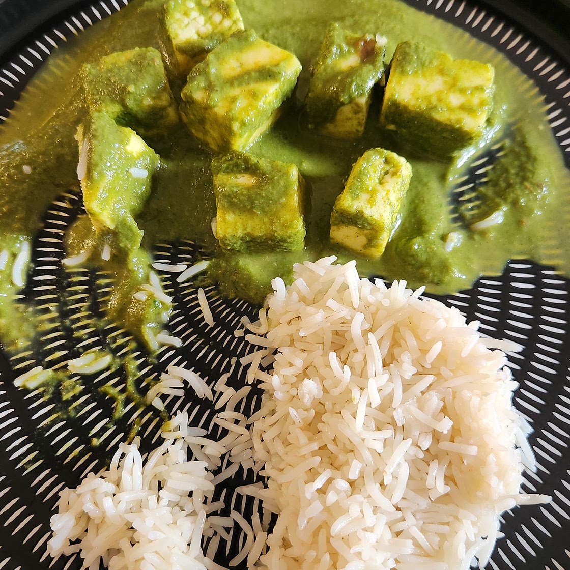 Low Calorie Palak Paneer with Rice