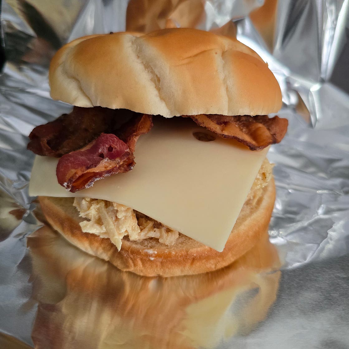 Slow Cooker Honey Mustard Pulled Chicken Sandwiches