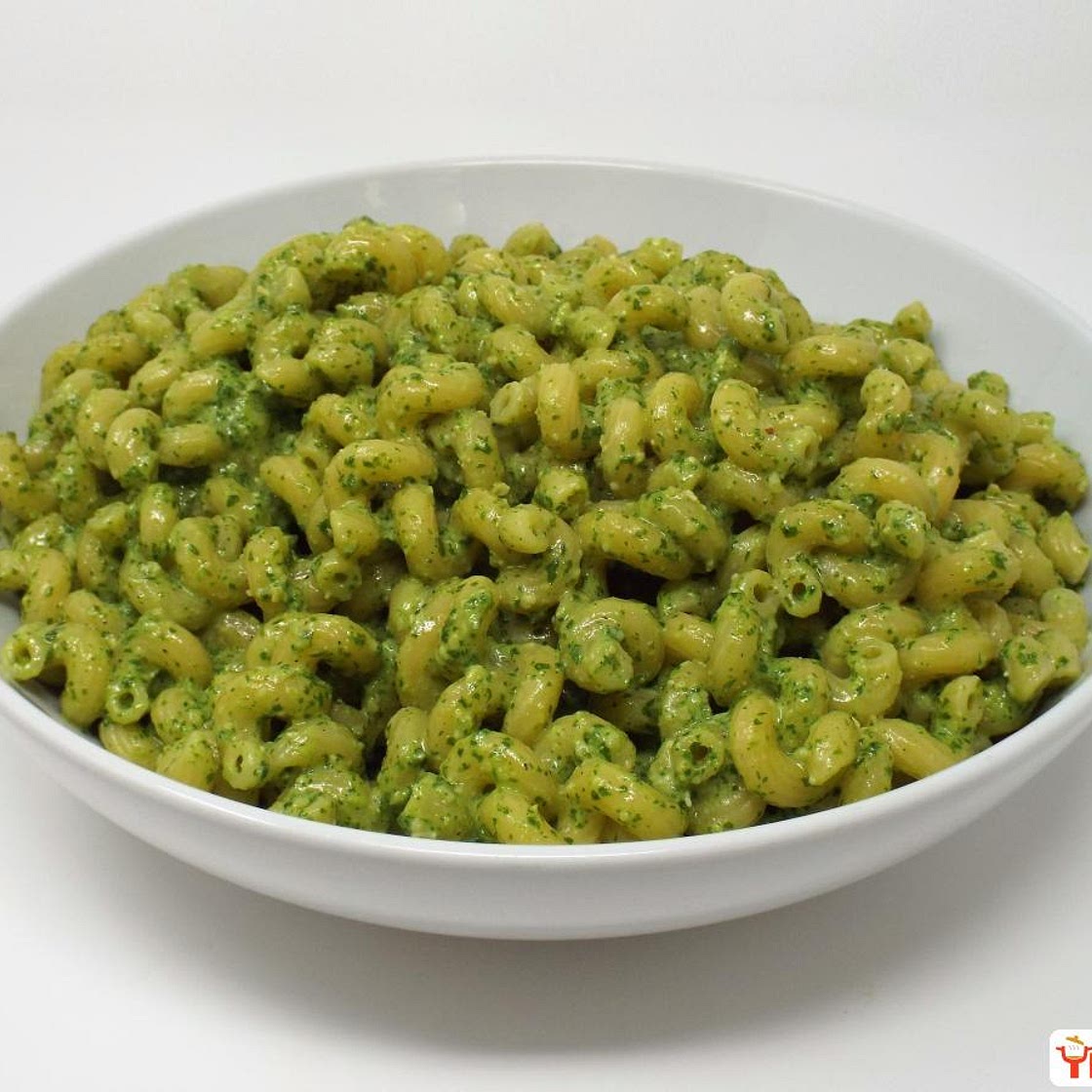 Arugula and Ricotta Pesto Pasta