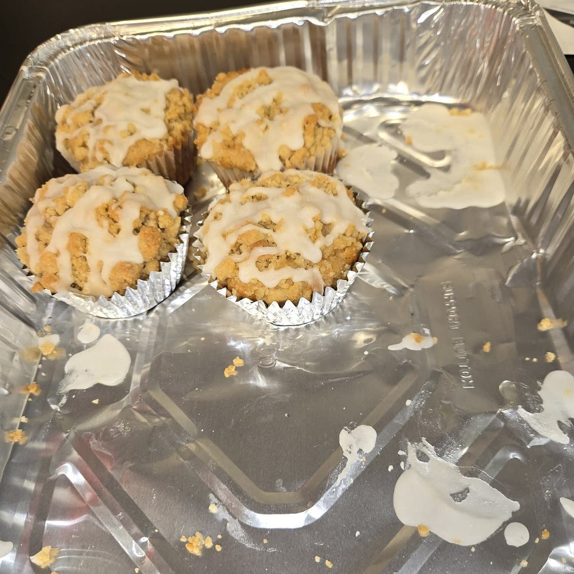 Apple crumble muffins