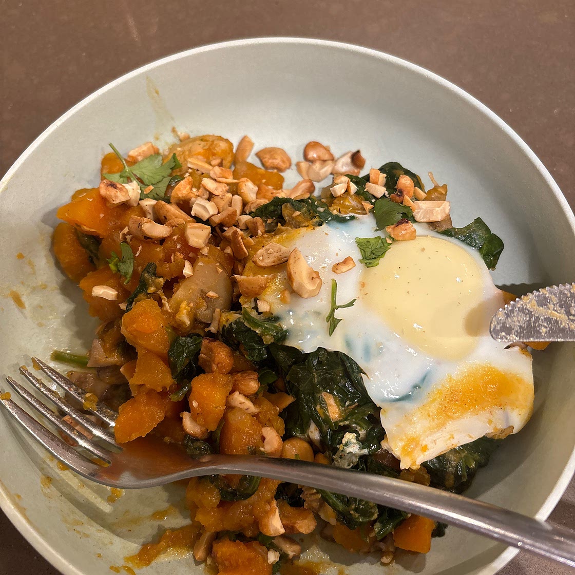 Patates douces, poulet et chou kale