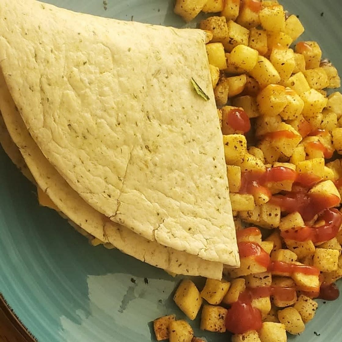 Healthy Breakfast Quesadilla Recipe (Vegetarian & Easy!)
