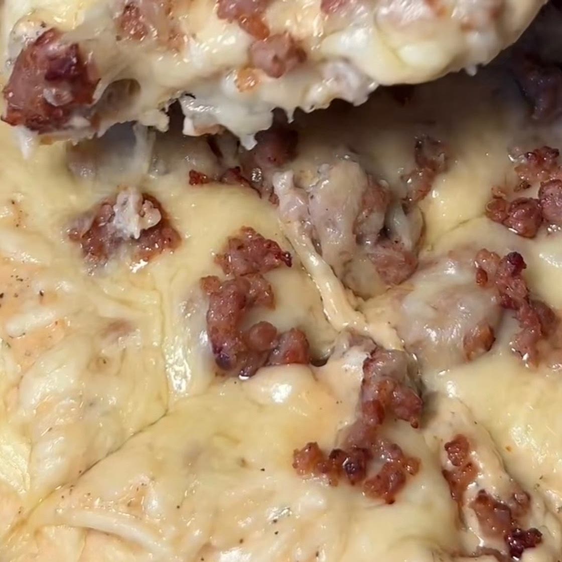 Sausage Gravy Pizza