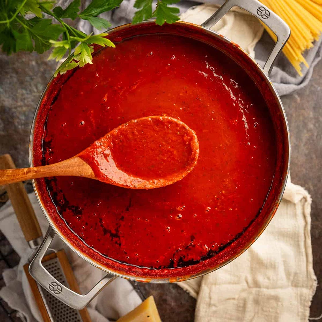 Sunday Italian Gravy (Tomato Sauce)